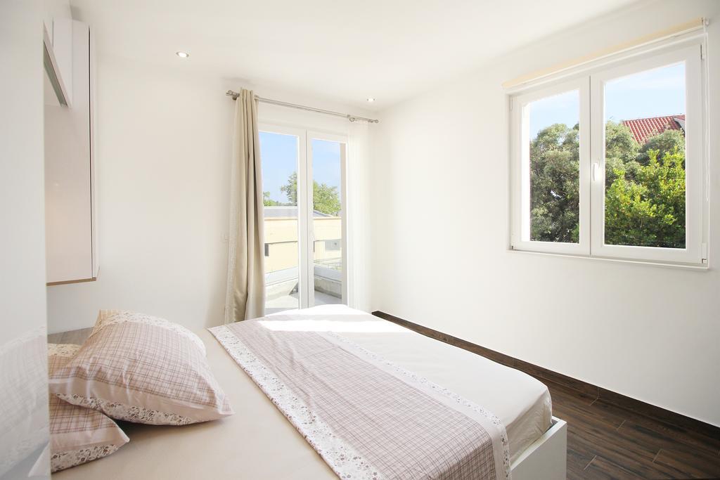Villa Lile Baška Voda Kültér fotó